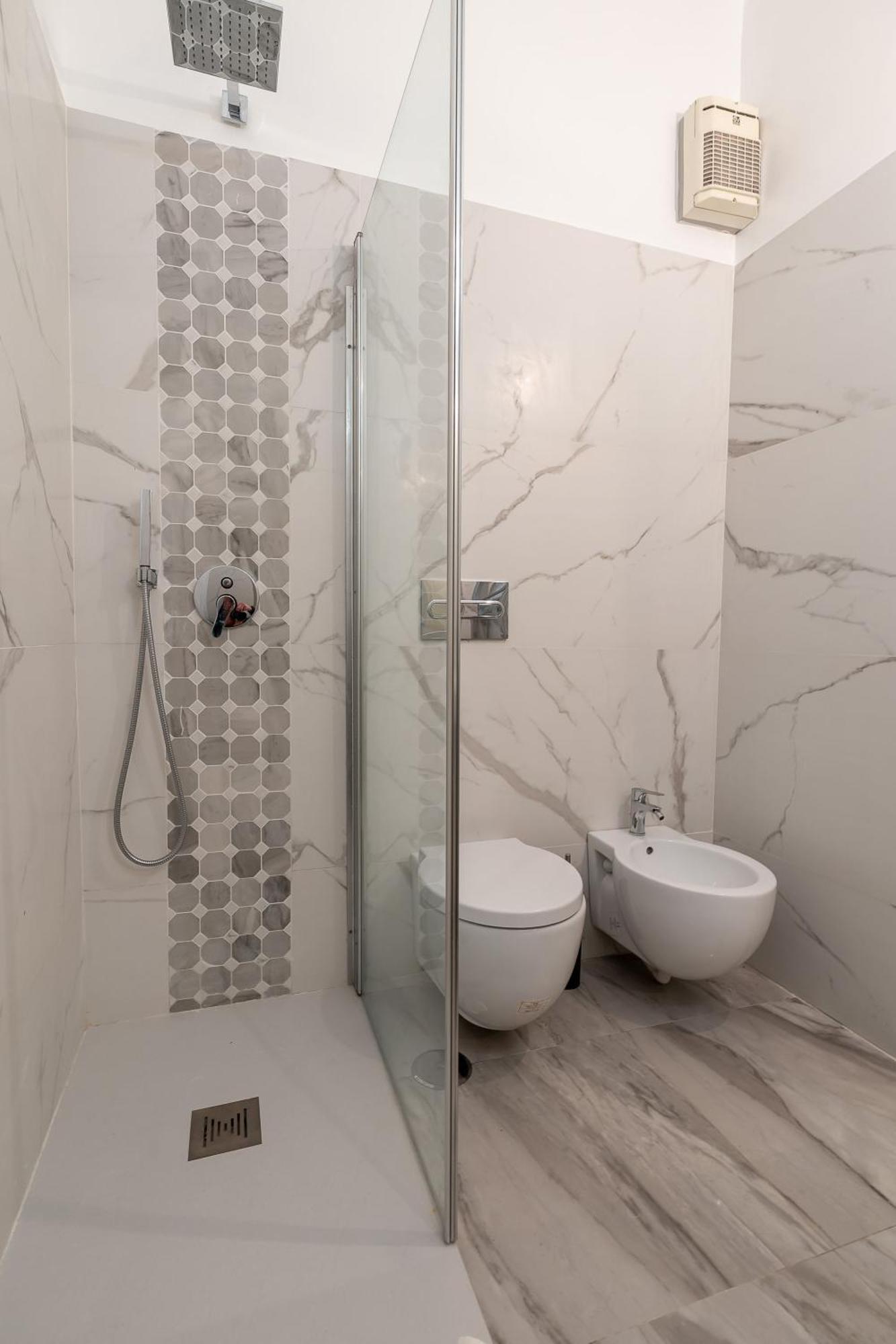 P-Suite Plaza Roma Buitenkant foto